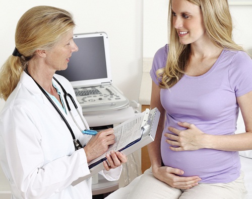 Có thai mà chụp x-quang có làm sao không?